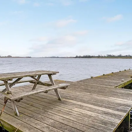 Lovely In With Wifi Feriehus *